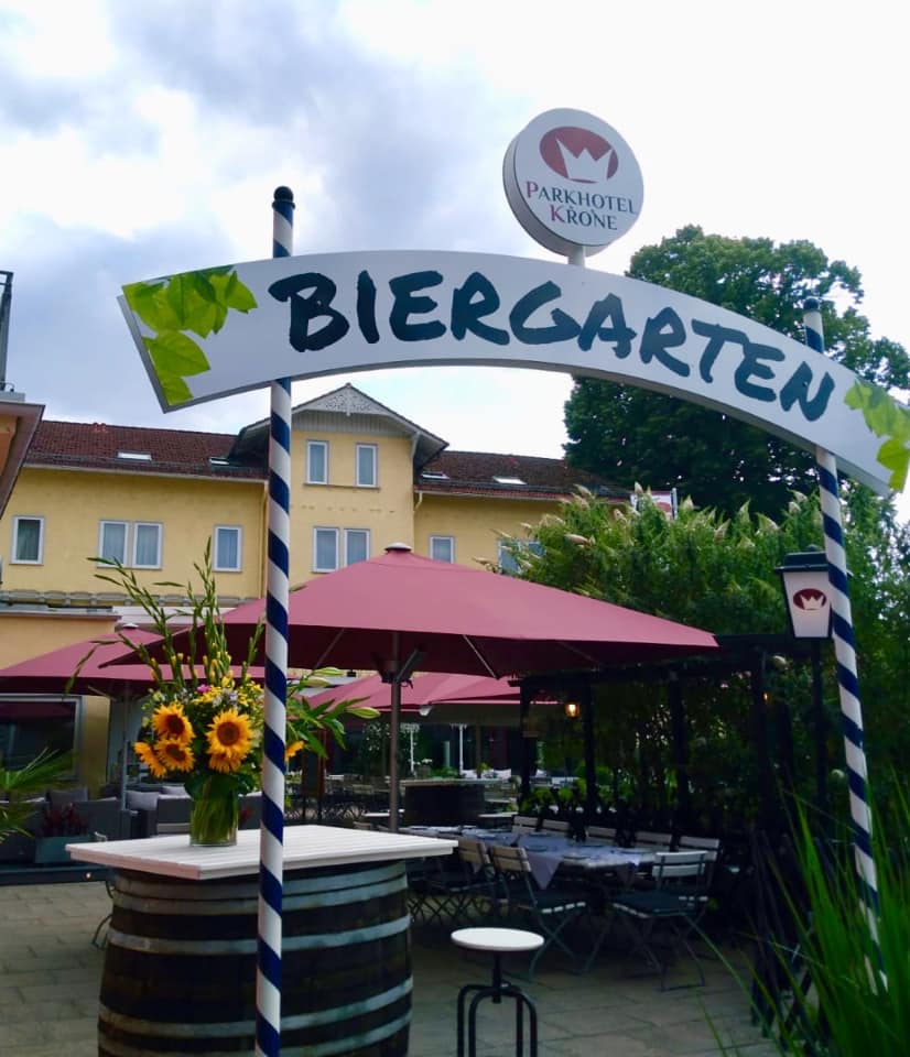 BiergARTEN1 Biergarten